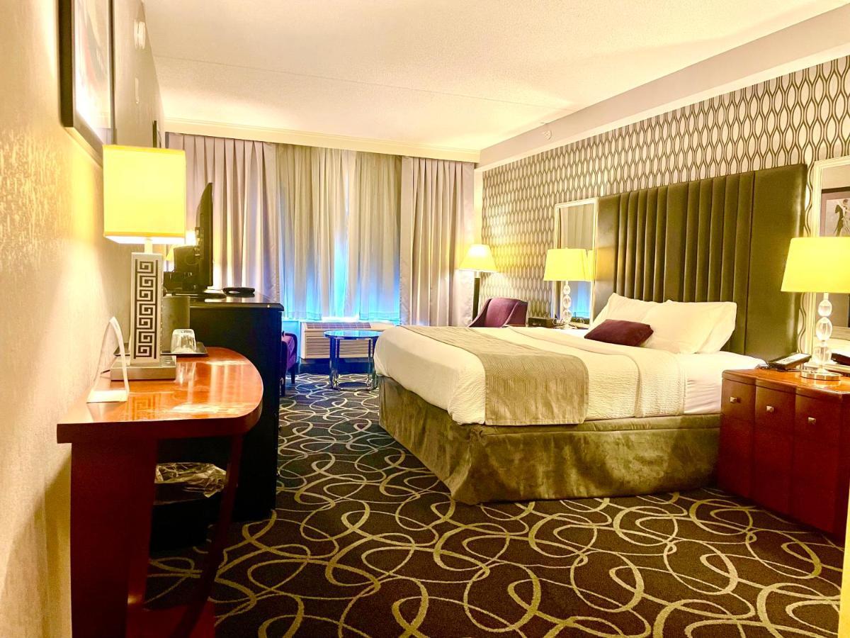 Park Manor Hotel Clifton Park Dış mekan fotoğraf A room at the hotel